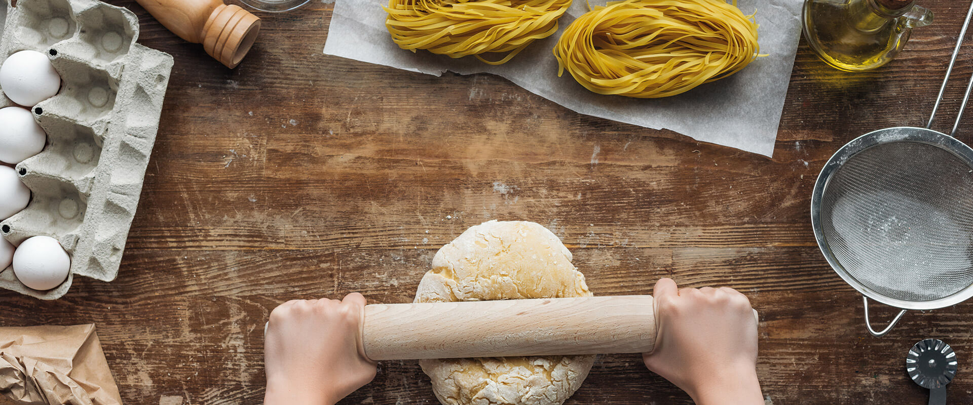 Fresh egg pasta with olive oil