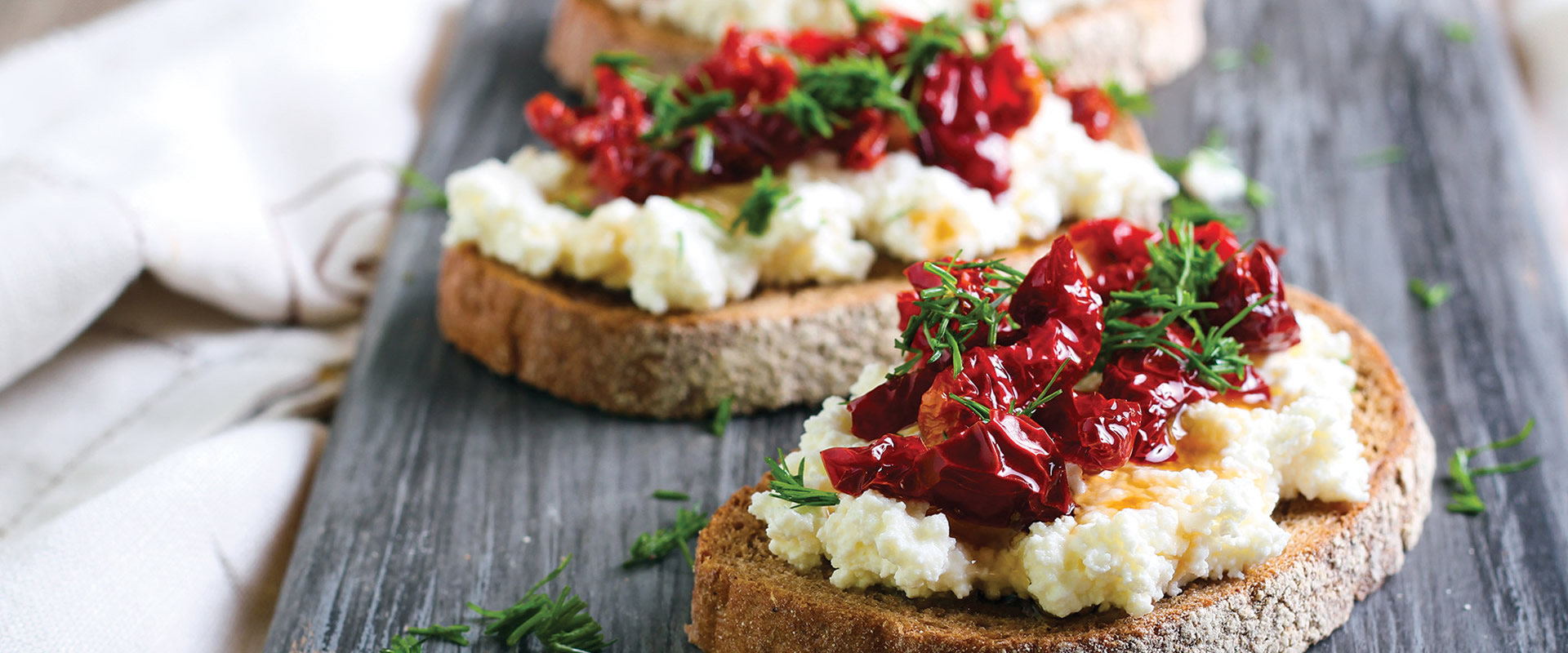 Bruschetta with ricotta and sundried tomatoes