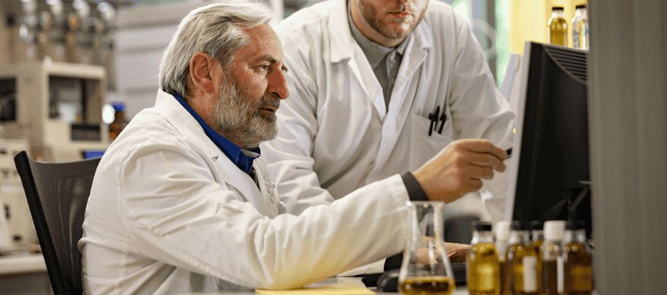 A phase in the analysis of an oil sample inside our analysis laboratory