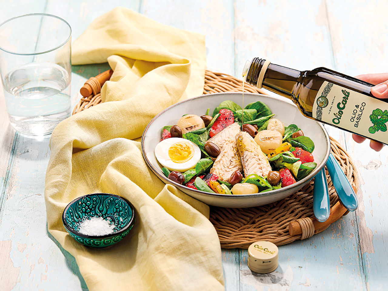 Salad, hard-boiled egg and mackerel