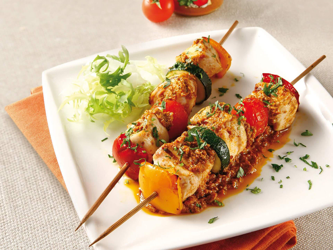 Chicken and bell pepper skewers