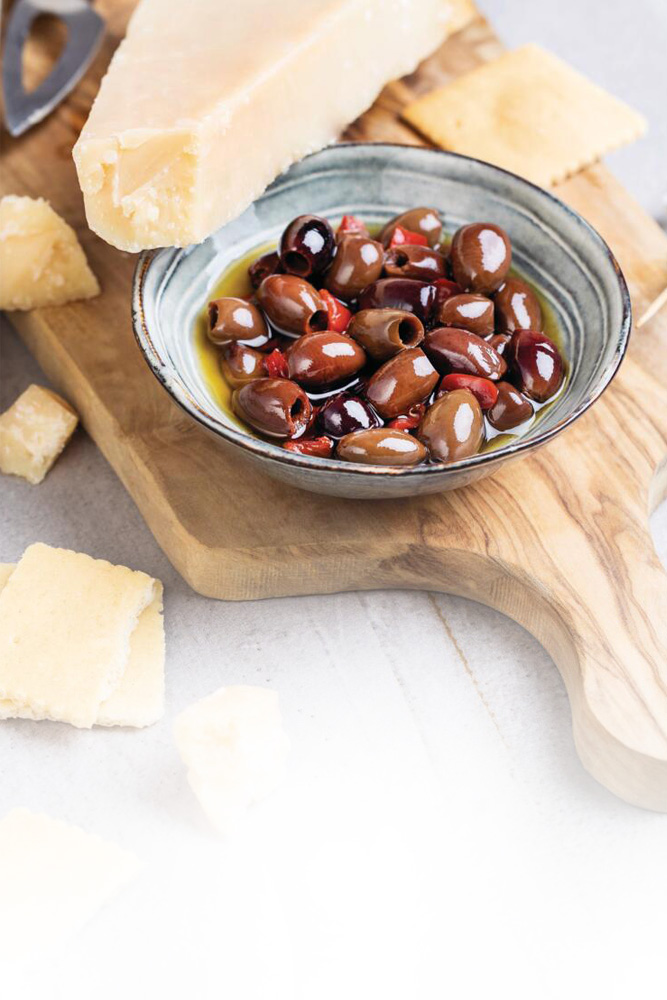 Pitted olives
