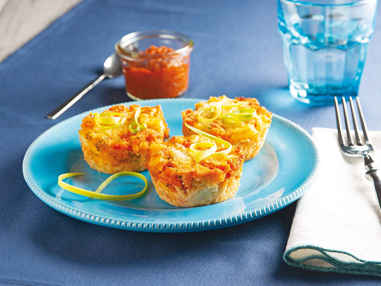 appetizers with sundried tomato spread