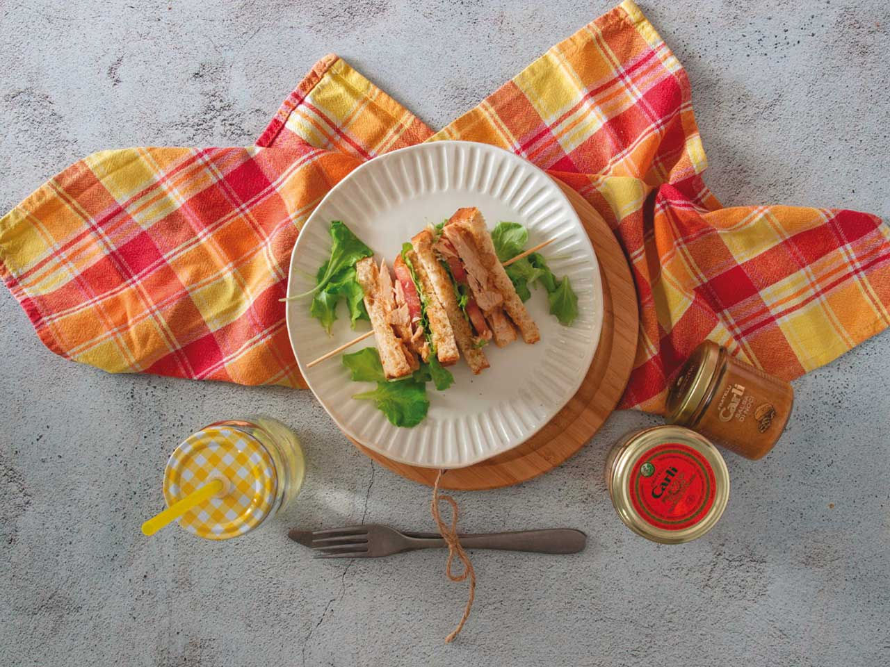 Sandwiches with tuna